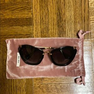 MIU MIU Sunglasses